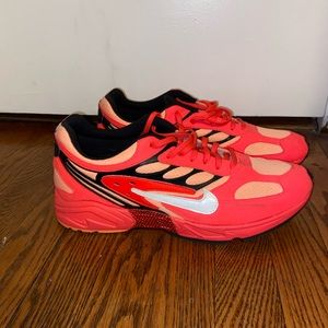 Nike Air Ghost Racer